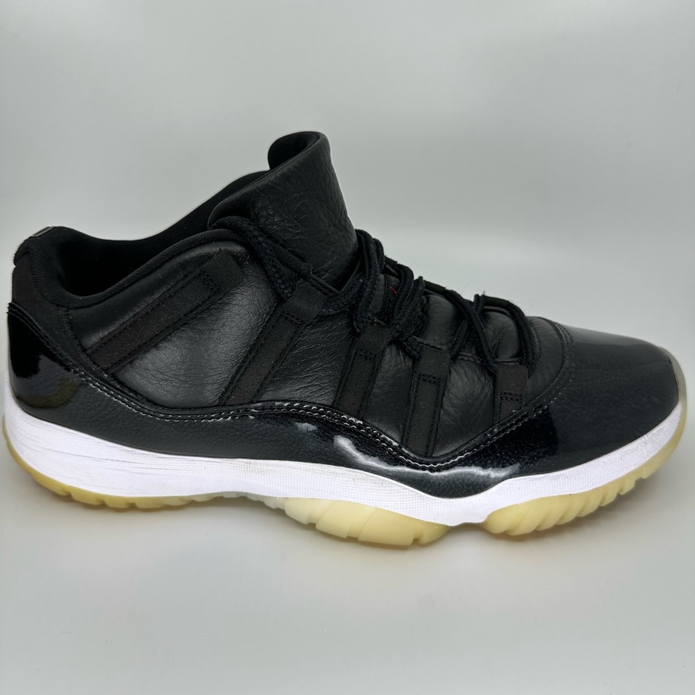 Jordan 11 retro low